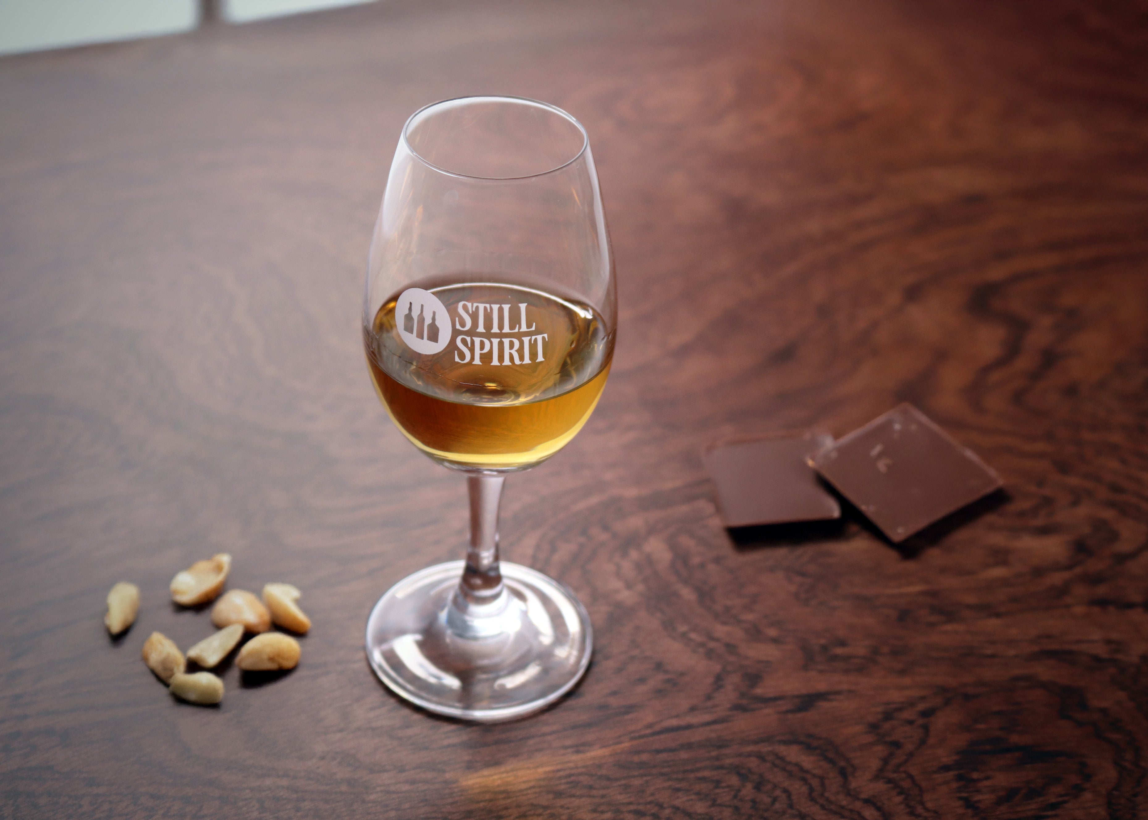 What Goes Well with Whisky? Top Food Pairings