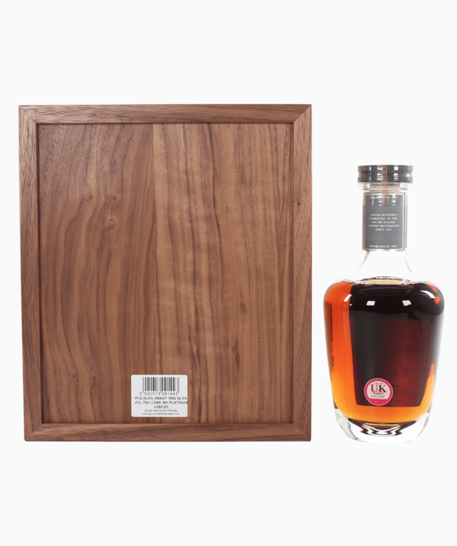 Glen Grant - 70 Year Old (1952) Gordon & MacPhail Private Collection (Platinum Jubilee)